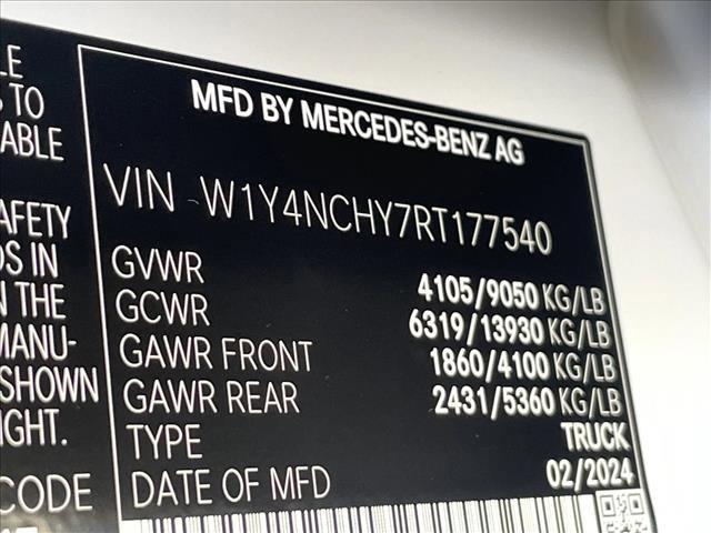 Photo of 2024 Arctic White Mercedes-Benz Sprinter 2500