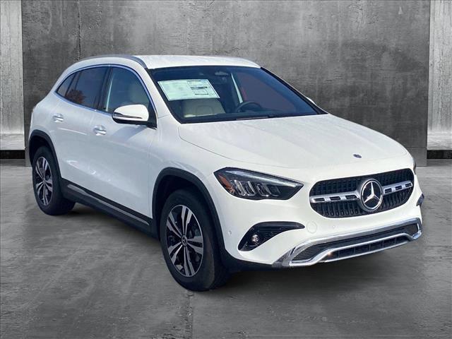 Photo of 2025 Polar White Mercedes-Benz GLA 250