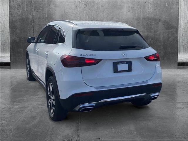 Photo of 2025 Polar White Mercedes-Benz GLA 250