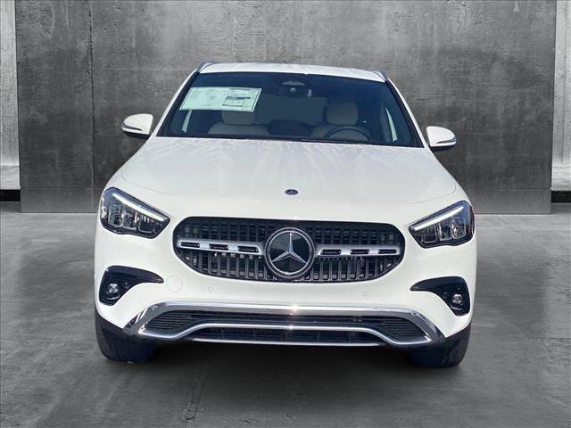 Photo of 2025 Polar White Mercedes-Benz GLA 250