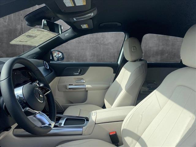 Photo of 2025 Polar White Mercedes-Benz GLA 250