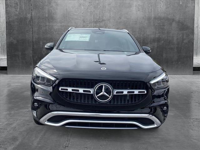 Photo of 2025 Night Black Mercedes-Benz GLA 250