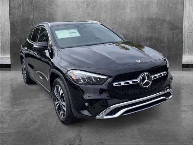 Photo of 2025 Night Black Mercedes-Benz GLA 250