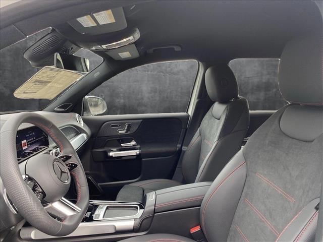 Photo of 2025 Night Black Mercedes-Benz GLA 250