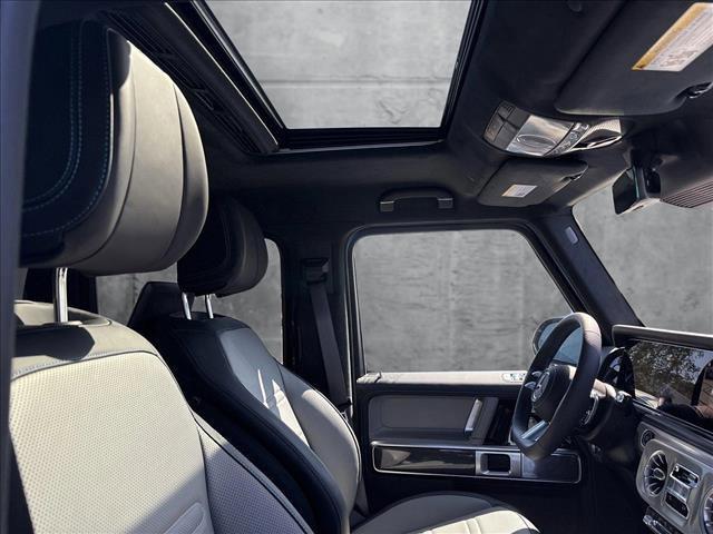 Photo of 2025 MANUFAKTUR South Sea Blue magno Mercedes-Benz G-Class
