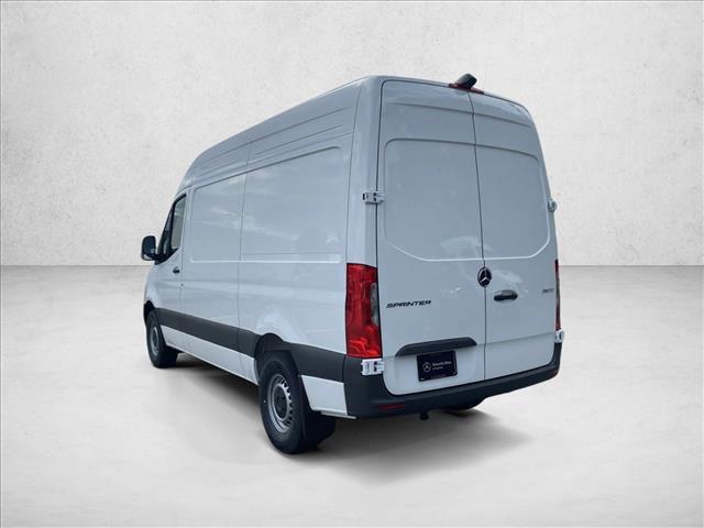Photo of 2025 Arctic White Mercedes-Benz Sprinter 2500