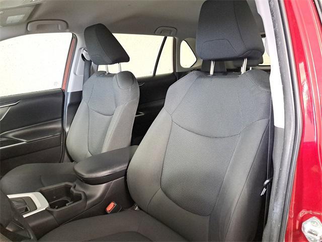 Photo of 2022 Pearl Toyota RAV4