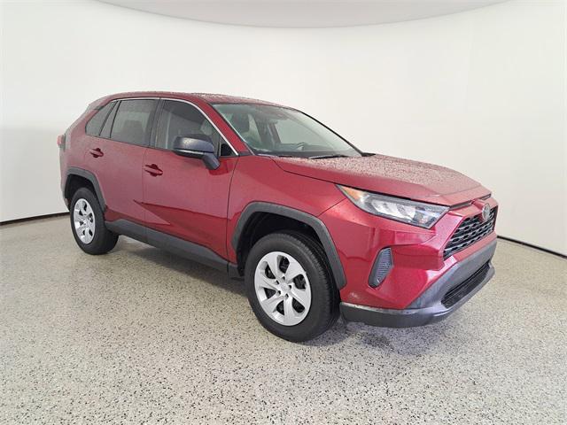 Photo of 2022 Pearl Toyota RAV4