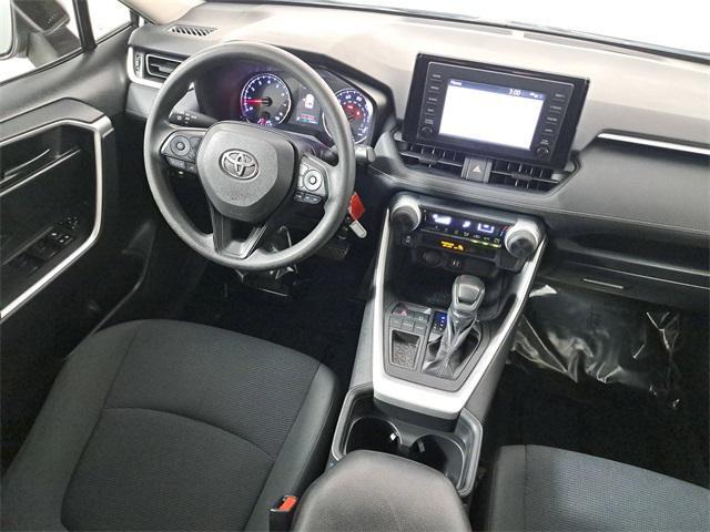 Photo of 2019 Silver Sky Toyota RAV4