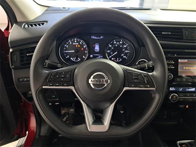 Photo of 2017 Palatial Ruby Nissan Rogue Sport