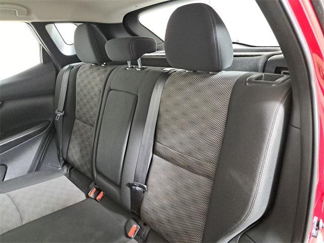 Photo of 2017 Palatial Ruby Nissan Rogue Sport