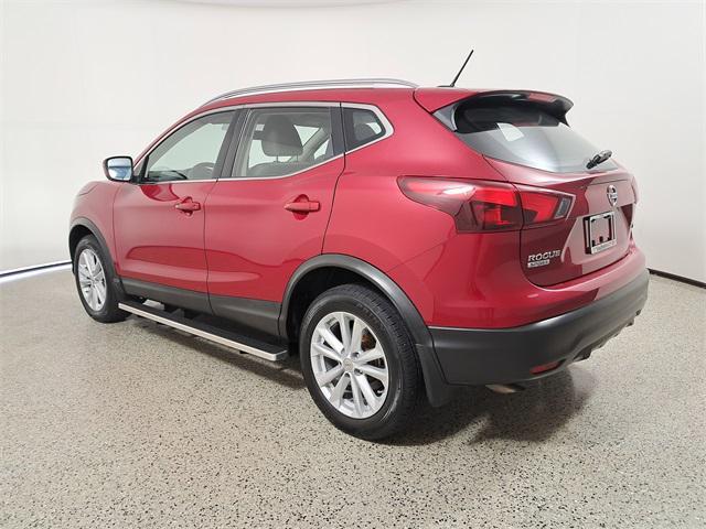 Photo of 2017 Palatial Ruby Nissan Rogue Sport