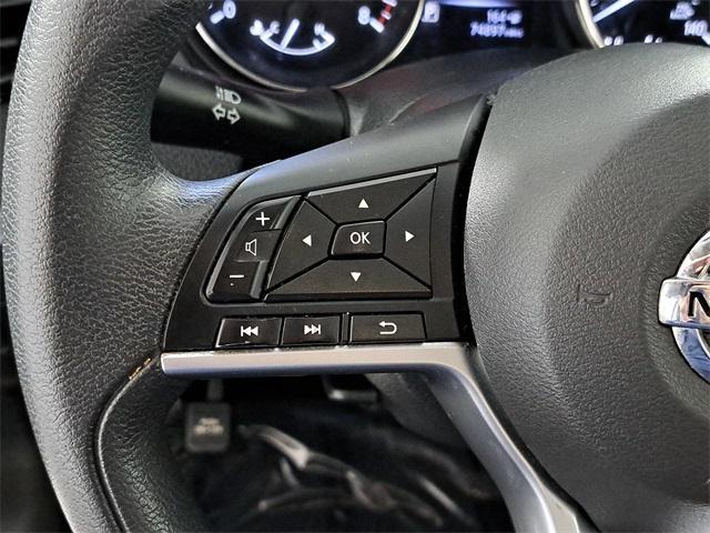 Photo of 2017 Palatial Ruby Nissan Rogue Sport