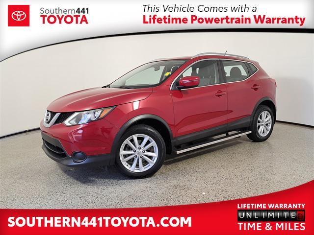 Photo of 2017 Palatial Ruby Nissan Rogue Sport
