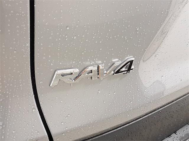 Photo of 2025 Silver Sky Metallic Toyota RAV4