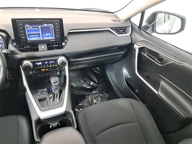 Photo of 2021 Silver Sky Metallic Toyota RAV4