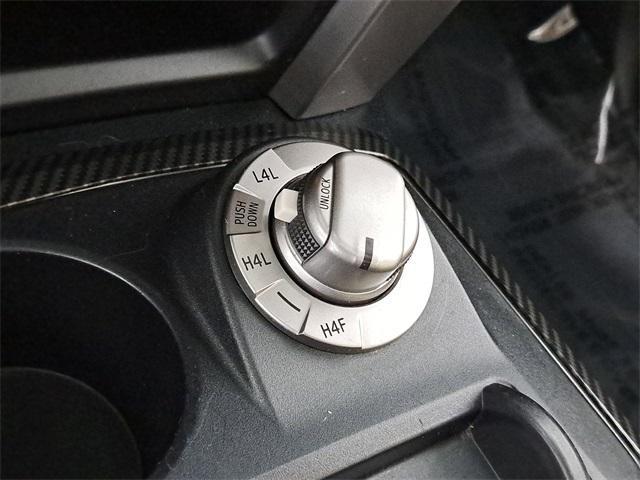 Photo of 2020 Blizzard Pearl Toyota 4Runner