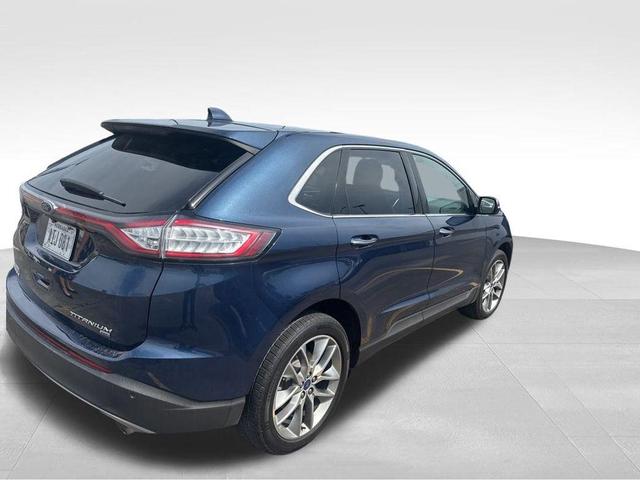 Photo of 2017 Blue Jeans Ford Edge