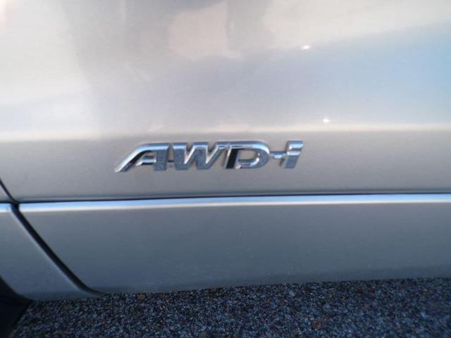 Photo of 2017 Celestial Silver Toyota Highlander Hybrid