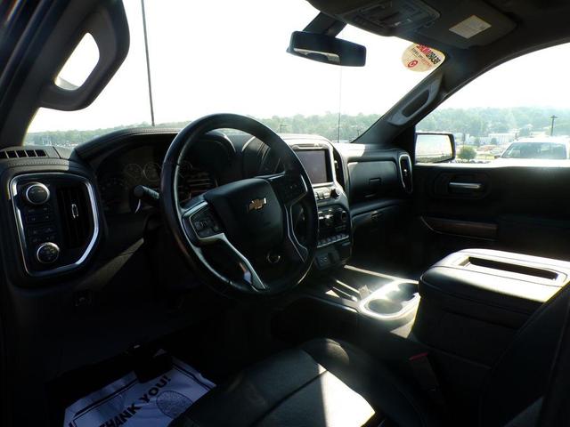Photo of 2021 Black Chevrolet Silverado 1500