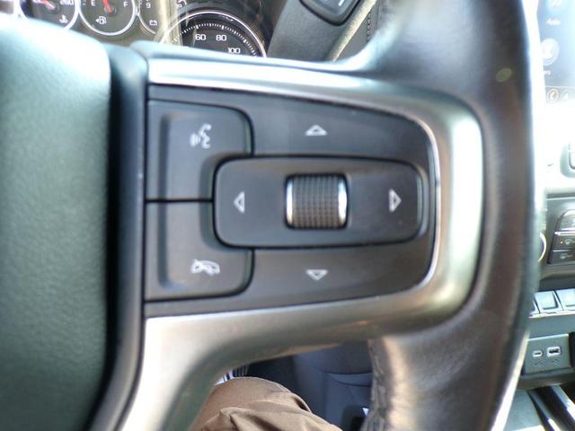 Photo of 2021 Black Chevrolet Silverado 1500