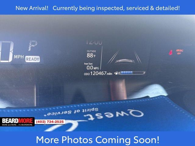 Photo of 2019 Blue Streak Metallic Toyota Prius c