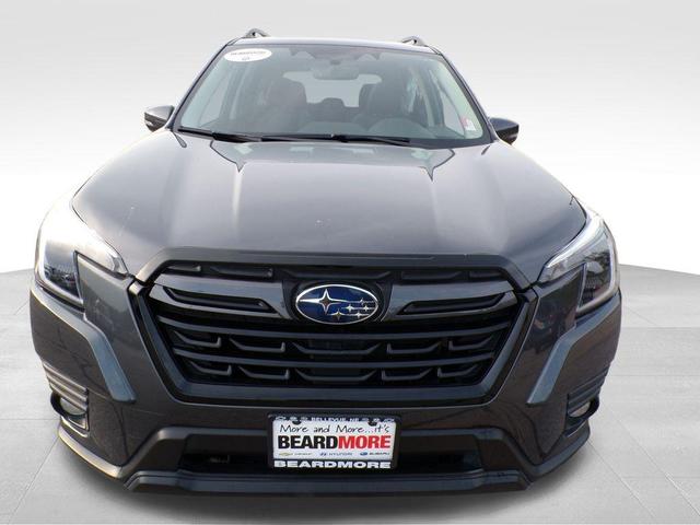 Photo of 2022 Magnetite Gray Metallic Subaru Forester