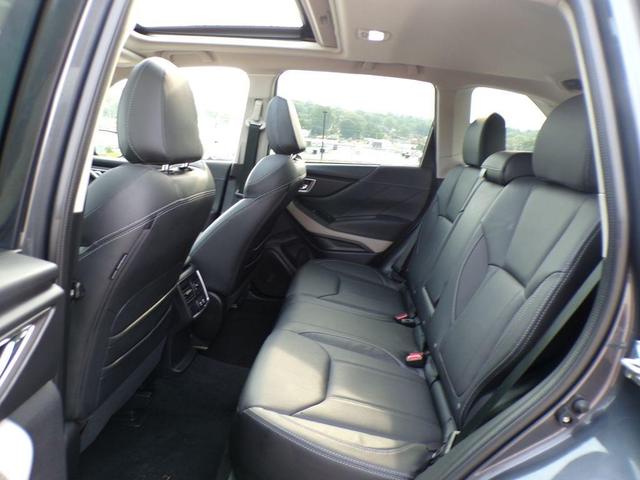 Photo of 2022 Magnetite Gray Metallic Subaru Forester