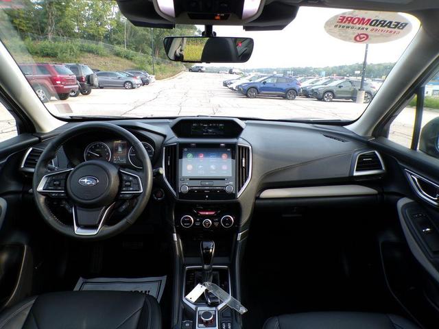 Photo of 2022 Magnetite Gray Metallic Subaru Forester