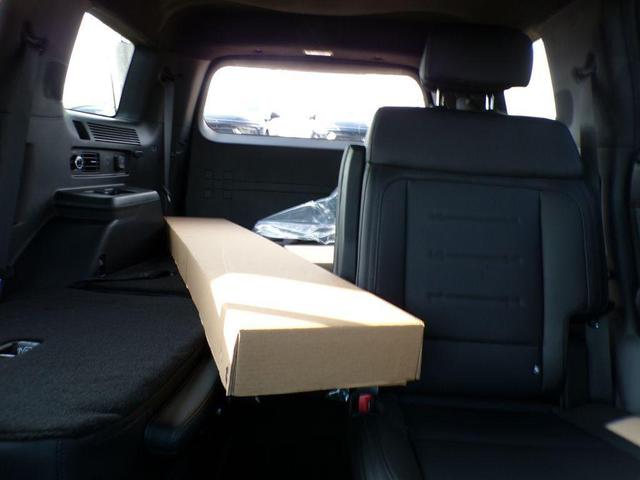 Photo of 2026 Phantom Black Hyundai SANTA FE HEV