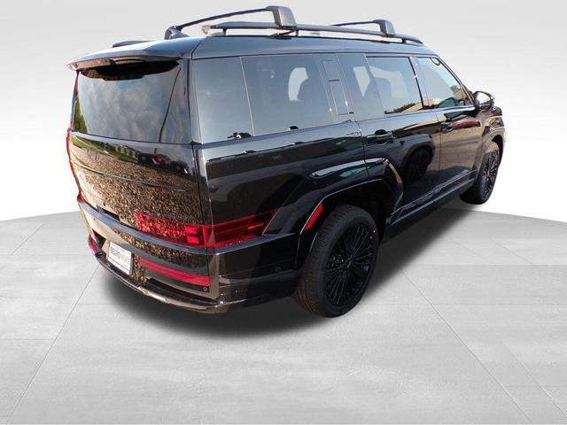Photo of 2026 Phantom Black Hyundai SANTA FE HEV