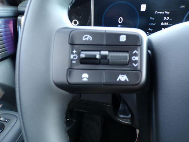 Photo of 2026 Phantom Black Hyundai SANTA FE HEV
