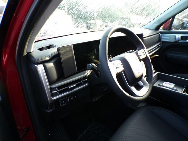 Photo of 2026 Red Hyundai SANTA FE HEV