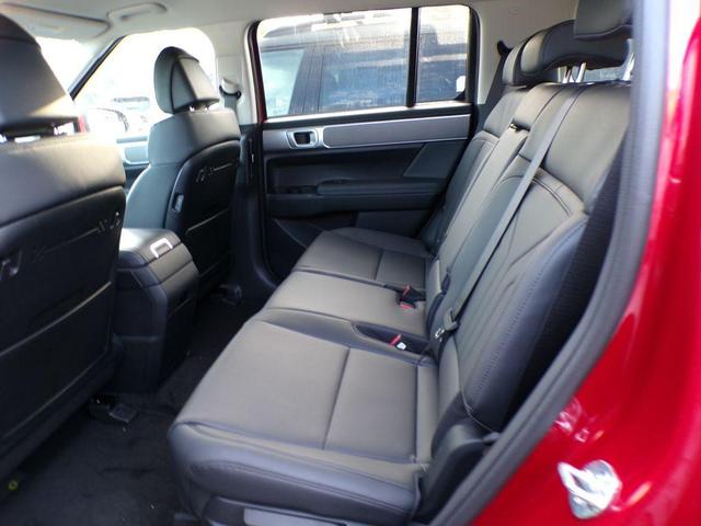 Photo of 2026 Red Hyundai SANTA FE HEV