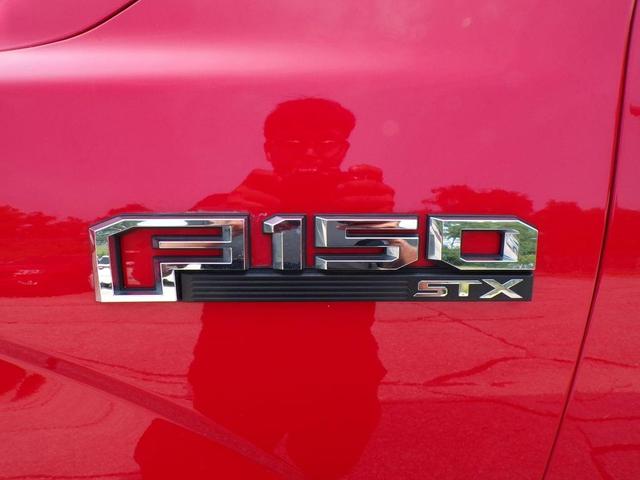 Photo of 2020 Race Red Ford F-150