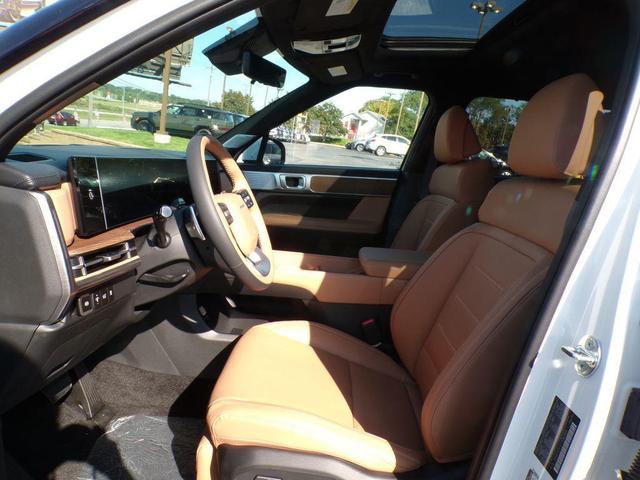 Photo of 2026 White Hyundai SANTA FE HEV