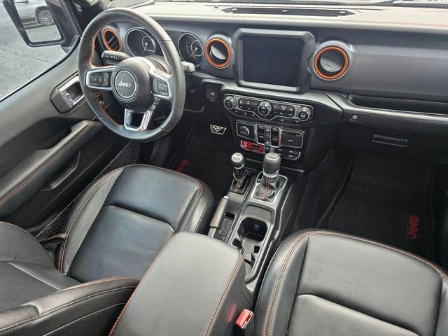 Photo of 2023 Black Clearcoat Jeep Gladiator