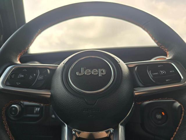Photo of 2023 Black Clearcoat Jeep Gladiator