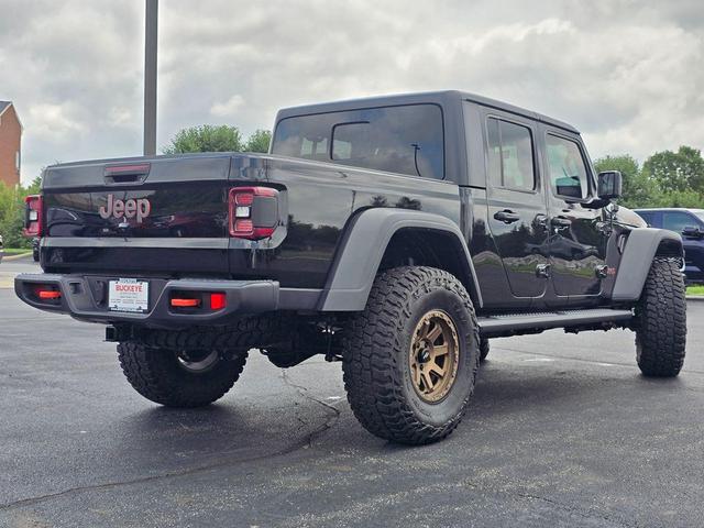 Photo of 2023 Black Clearcoat Jeep Gladiator