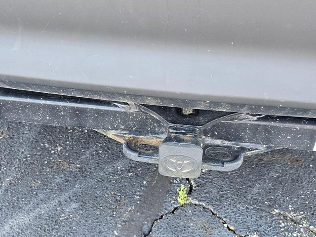 Photo of 2021 Celestial Silver Metallic Toyota Sienna
