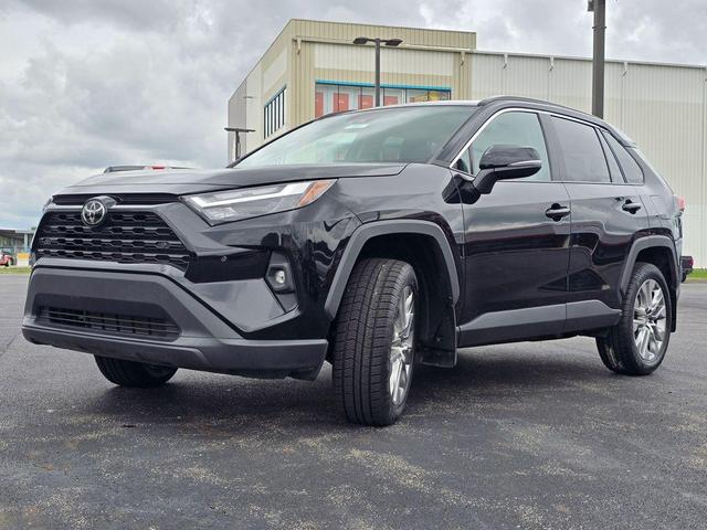 Photo of 2022 Midnight Black Toyota RAV4