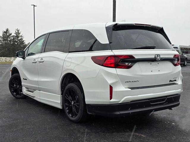 Photo of 2025 White Honda Odyssey