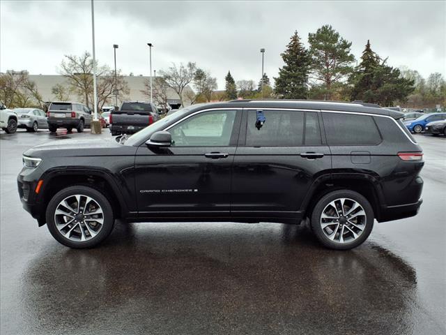 Photo of 2021 Diamond Black Jeep Grand Cherokee L