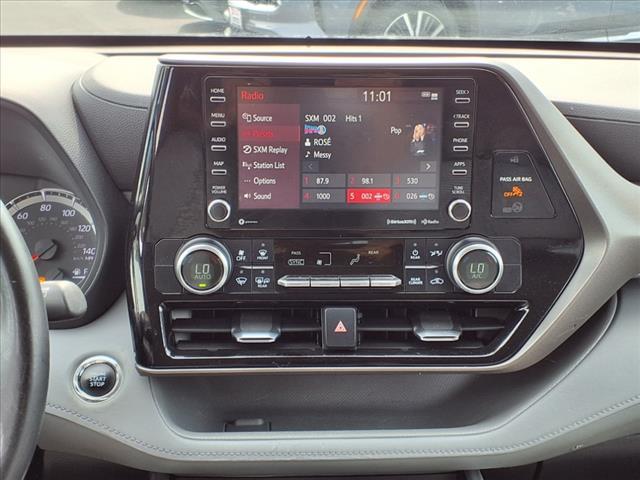 Photo of 2022 Magnetic Gray Metallic Toyota Highlander
