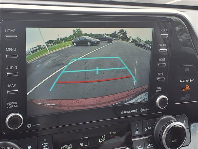 Photo of 2022 Ruby Flare Pearl Toyota Highlander Hybrid