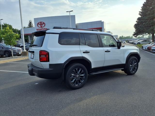 Photo of 2025 Wind Chill Pearl Toyota Land Cruiser