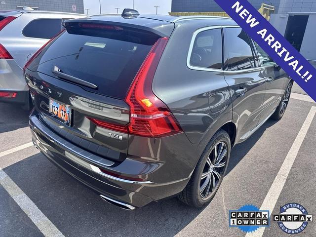 Photo of 2020 Pine Gray Metallic Volvo XC60