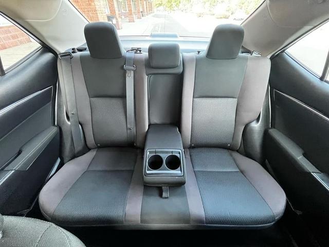 Photo of 2019 Black Sand Pearl Toyota Corolla