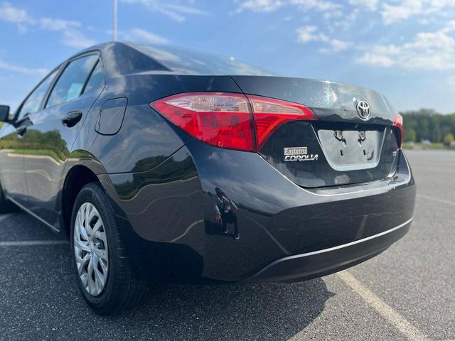 Photo of 2019 Black Sand Pearl Toyota Corolla