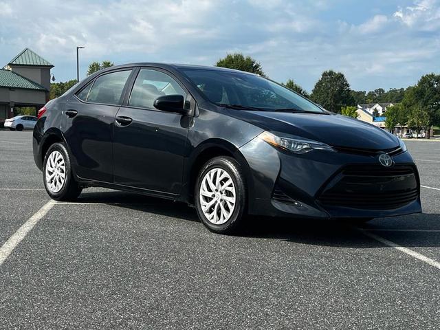 Photo of 2019 Black Sand Pearl Toyota Corolla